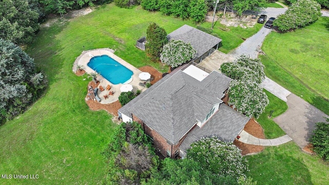 210 Planters Grv, Brandon, MS 39047 - view from above of property with a pool area