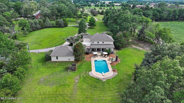 210 Planters Grv, Brandon, MS 39047 - view of subject property with a pool