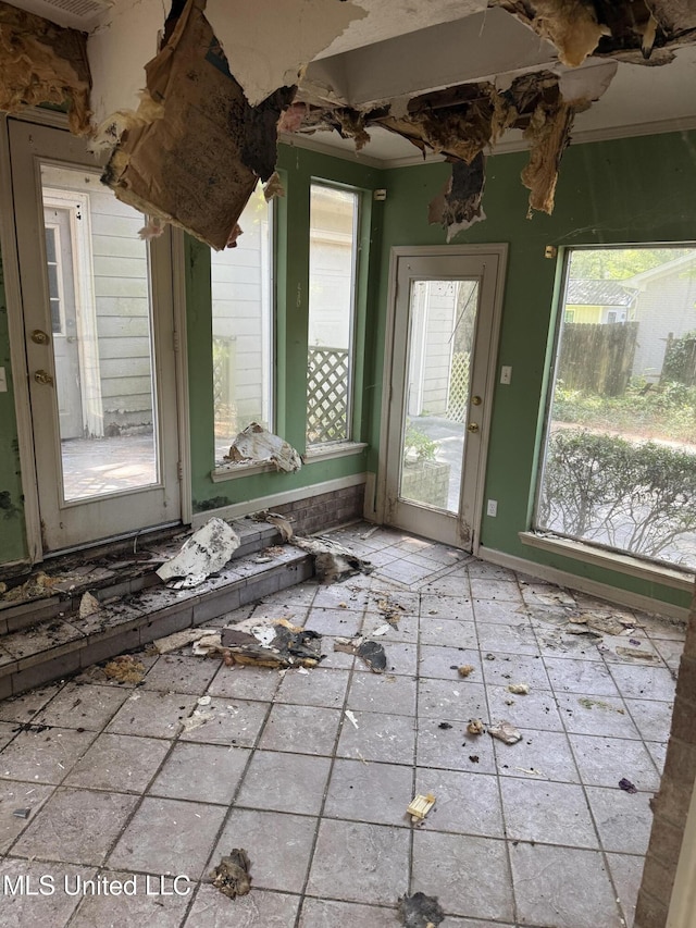 407 N Thunderbird Rd, Hernando, MS 38632 - view of unfurnished sunroom