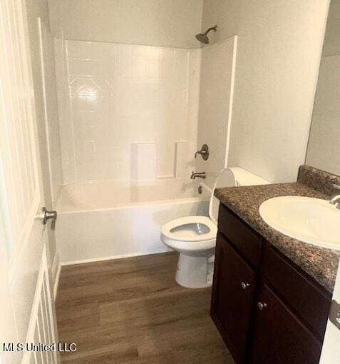 14816 Canal Crossing Blvd, Gulfport, MS 39503 - full bath with vanity, wood finished floors, and shower / tub combination