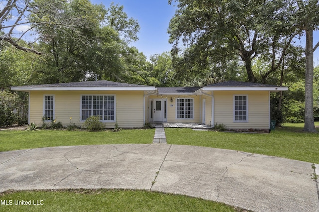 114 Olson Ave, Long Beach, MS 39560 - single story home with a front yard