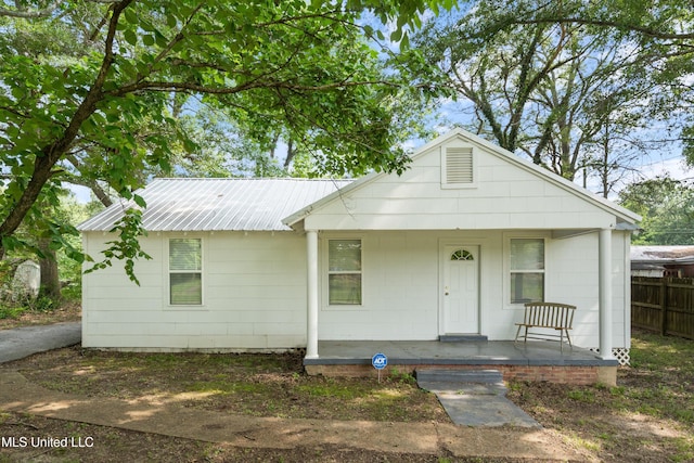 777 W Main St, Senatobia, MS 38668 - view of front of property featuring covered porch and a metal roof