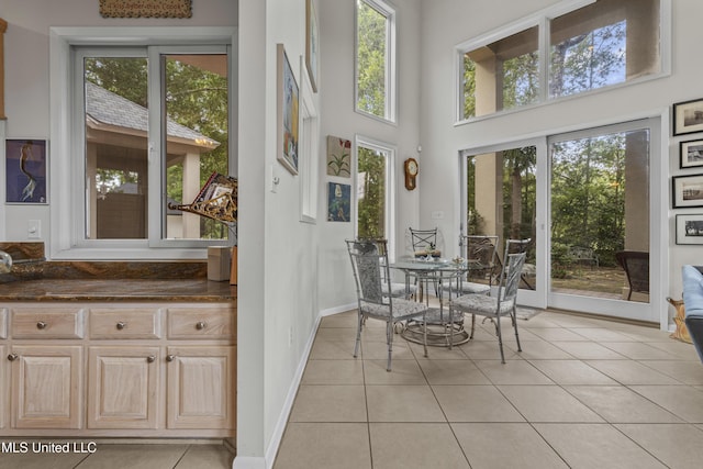7395 Live Oak Way, Pass Christian, MS 39571 - sunroom with healthy amount of natural light