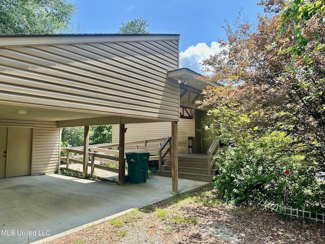 577 W Lakeshore Dr, Carriere, MS 39426 - view of parking / parking lot