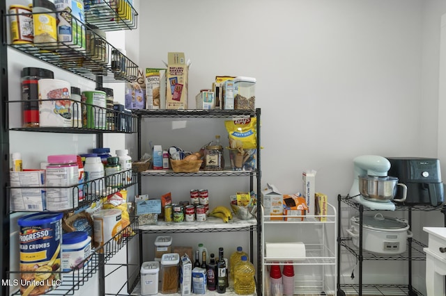 168 Shore View Dr, Madison, MS 39110 - view of pantry