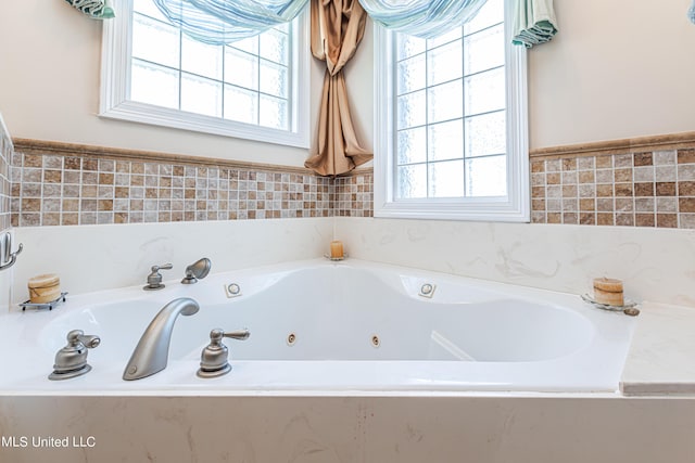 1000 Cedar Hill Rd, Madison, MS 39110 - bathroom featuring a tub with jets