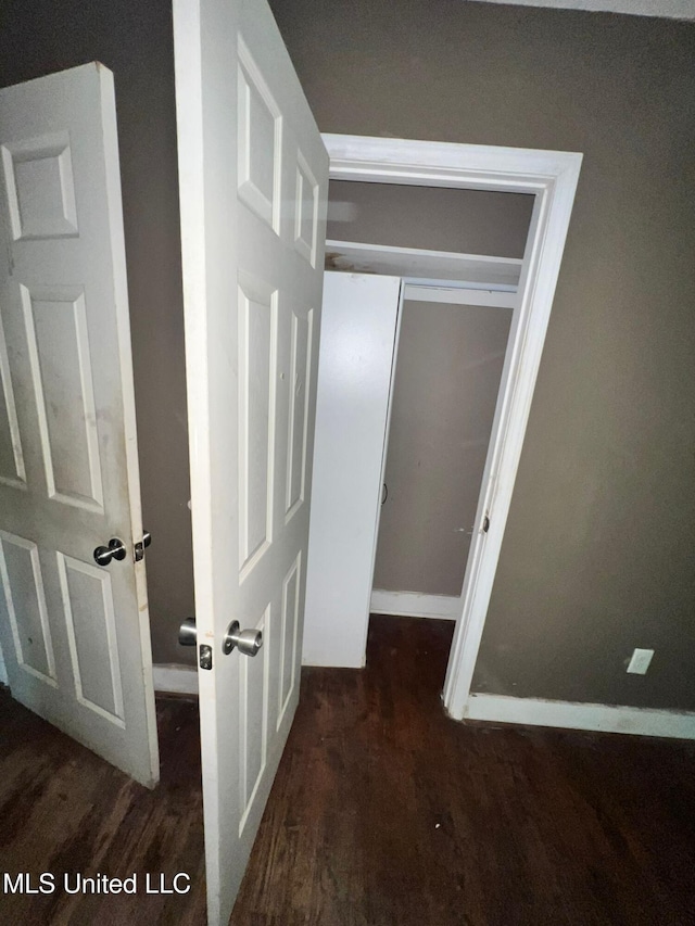 4515 25th St, Meridian, MS 39307 - corridor featuring wood finished floors and baseboards