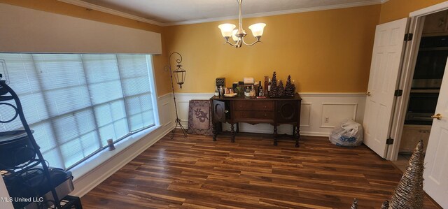 32 Raintree Pl, Jackson, MS 39211 - interior space with a notable chandelier, crown molding, and dark wood finished floors