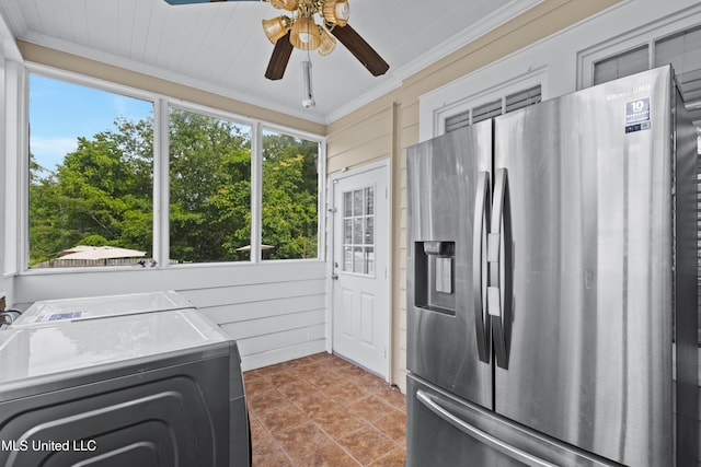 300 S 21st Ave, Hattiesburg, MS 39401 - laundry room featuring washing machine and clothes dryer, ceiling fan, crown molding, and tile patterned floors