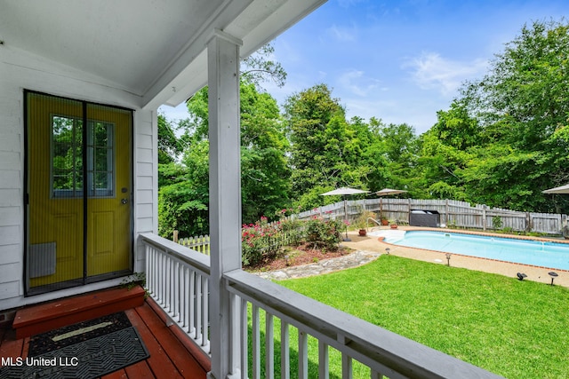 300 S 21st Ave, Hattiesburg, MS 39401 - balcony featuring view of pool area and view of scattered trees