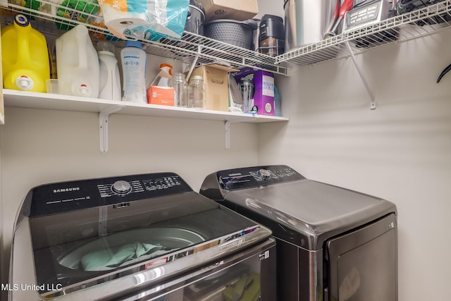 14906 Angela Dr, Gulfport, MS 39503 - laundry room with washer and clothes dryer