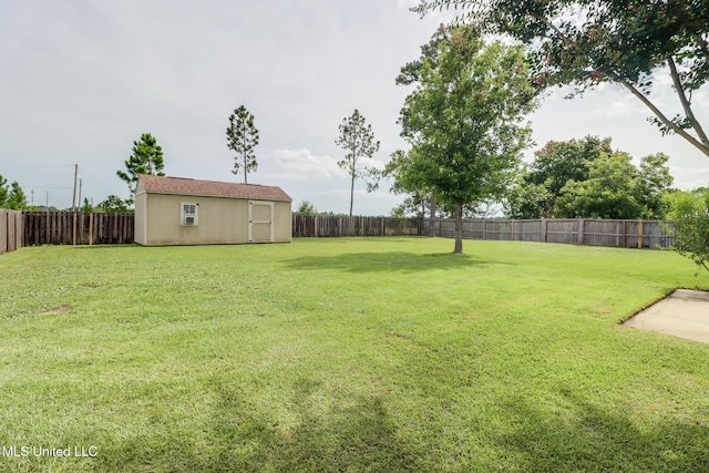 2901 Village Cir, Ocean Springs, MS 39564 - fenced backyard with a shed