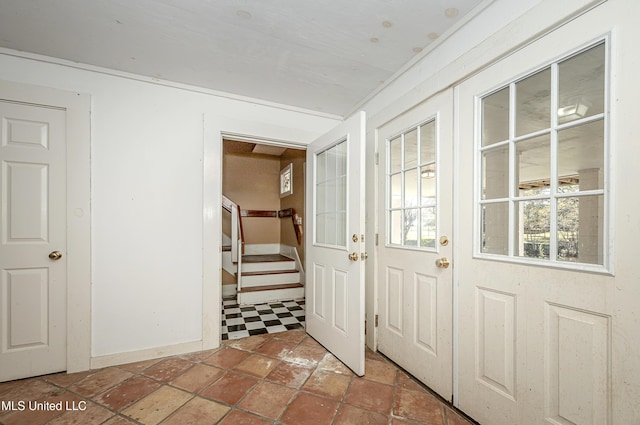 1401 Ladnier Rd, Gautier, MS 39553 - entrance foyer with stairs
