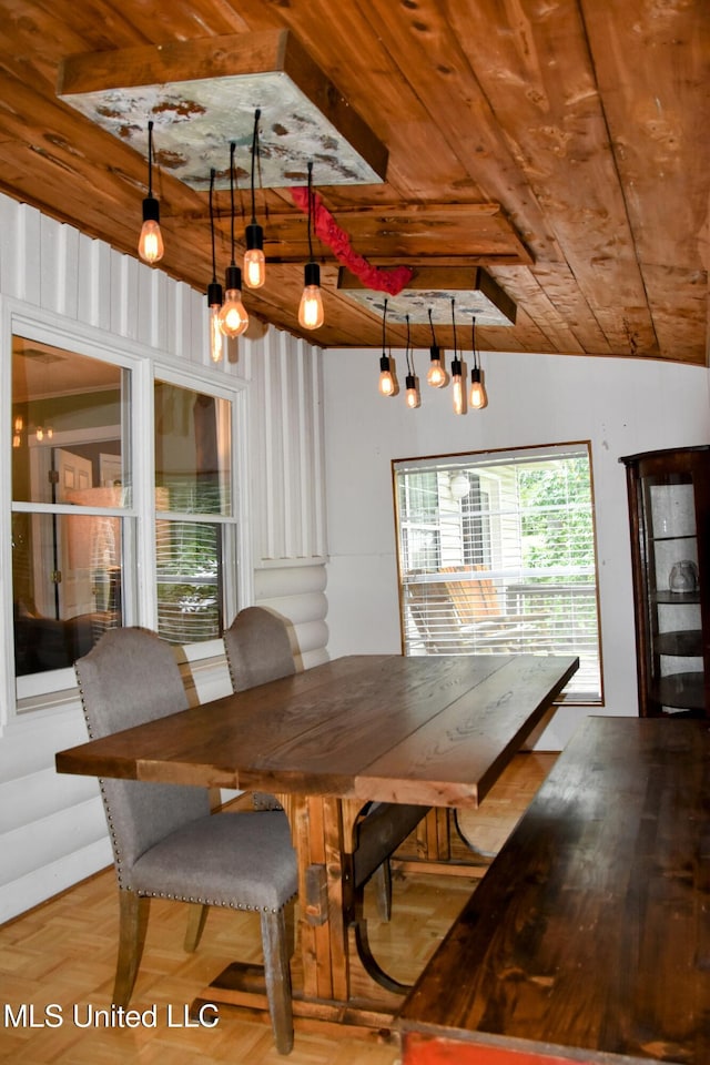 10991 High Rd, Hernando, MS 38632 - dining room with wood ceiling