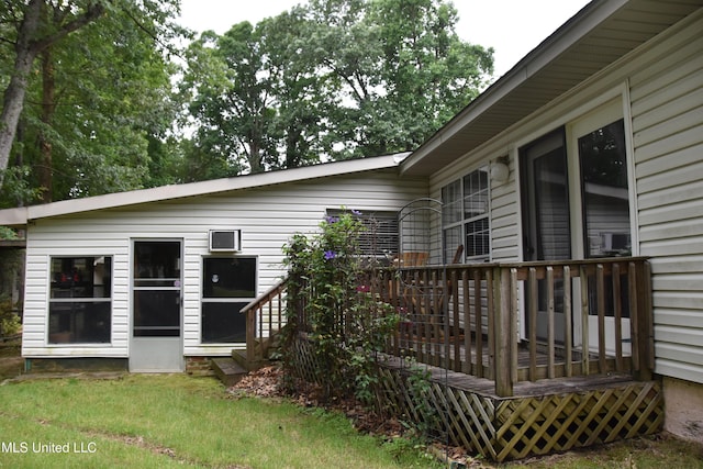 10991 High Rd, Hernando, MS 38632 - back of property featuring a wooden deck