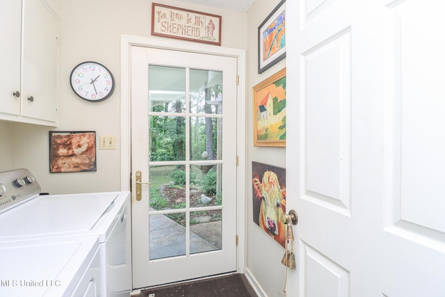 697 Country Place Dr, Pearl, MS 39208 - washroom with cabinet space and independent washer and dryer