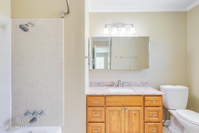 12 Bayou View Dr, Gulfport, MS 39507 - full bath featuring vanity, crown molding, and shower / washtub combination