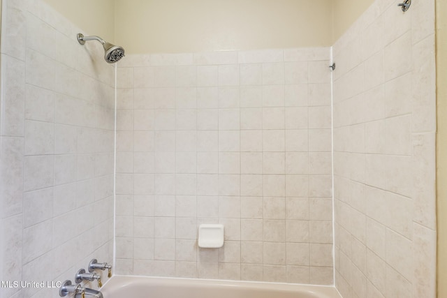 12 Bayou View Dr, Gulfport, MS 39507 - full bath with shower / washtub combination