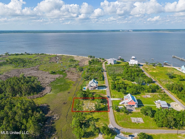111 Pine Tree St, Bay Saint Louis, MS 39520