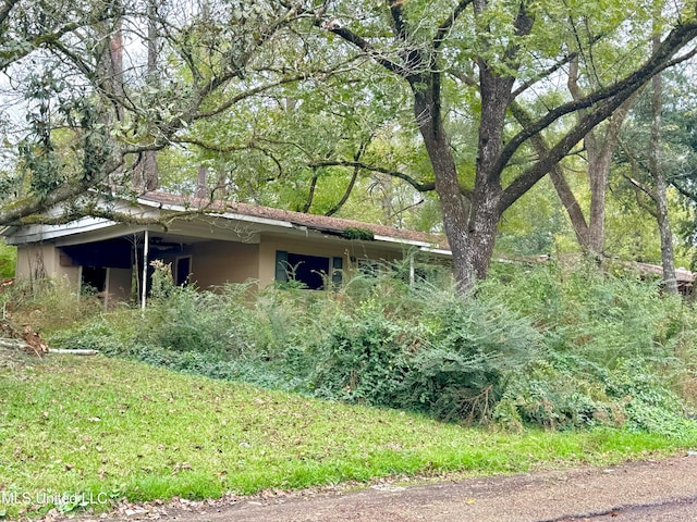 view of side of home