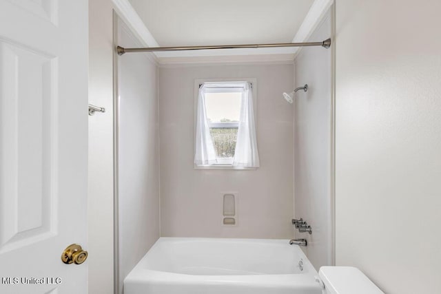 full bathroom featuring toilet and shower / bath combination