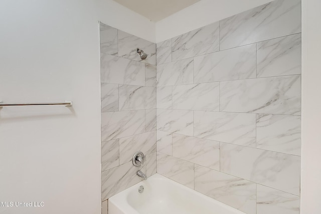 bathroom featuring shower / bathtub combination