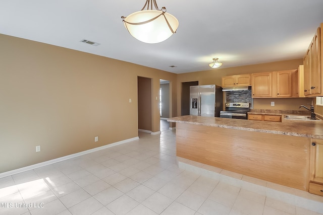 kitchen with sink, light tile patterned flooring, stainless steel appliances, decorative light fixtures, and light brown cabinets