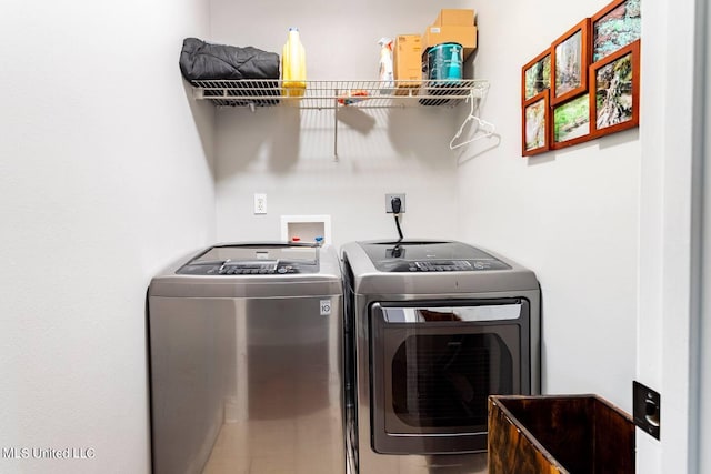 2290 Monica Dr, Gulfport, MS 39507 - washroom with separate washer and dryer