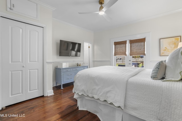 bedroom with crown molding, connected bathroom, ceiling fan, access to exterior, and dark wood-type flooring
