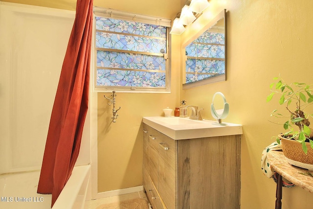 719 Holly Hills Dr, Biloxi, MS 39532 - bathroom with vanity and shower / bathtub combination with curtain