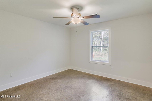 empty room with ceiling fan