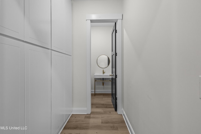 104 Westlake Cir W, Madison, MS 39110 - hall featuring light wood-style flooring and baseboards