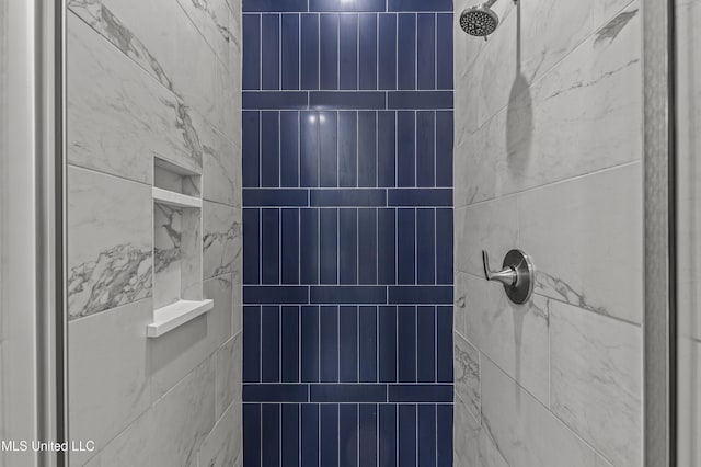 104 Westlake Cir W, Madison, MS 39110 - bathroom with tiled shower