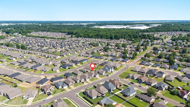 7785 Parkridge Dr, Southaven, MS 38671 - aerial overview of property's location with nearby suburban area