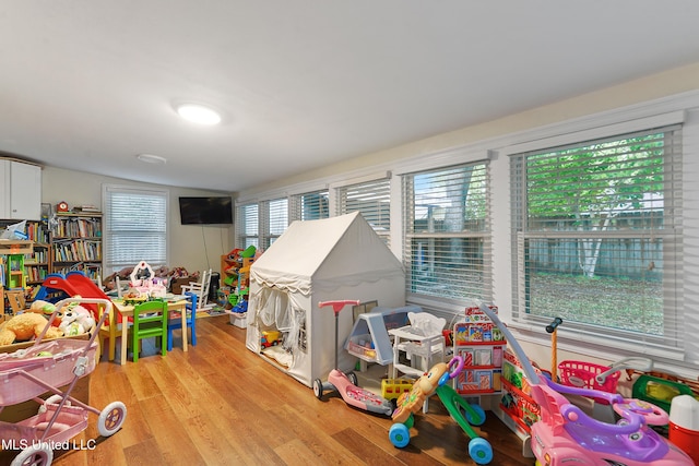 7829 Alawai Ave, Diamondhead, MS 39525 - recreation room featuring light wood-type flooring