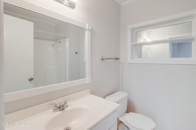 1302 Parktown Dr, Ocean Springs, MS 39564 - full bathroom with vanity, a shower, and toilet