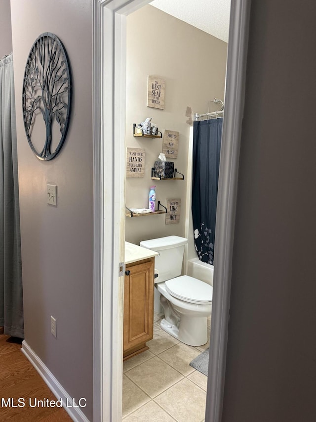 25 Dry Field Rd, Byhalia, MS 38611 - full bath with vanity, shower / bath combo, and tile patterned floors