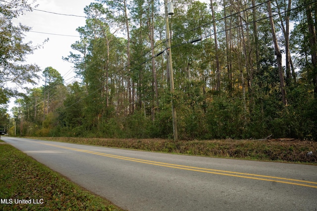 Listing photo 3 for Elm Ave, Ocean Springs MS 39564