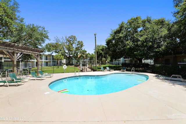 3230 Cumberand Rd Unit 56, Ocean Springs, MS 39564 - community pool with a patio and a pergola