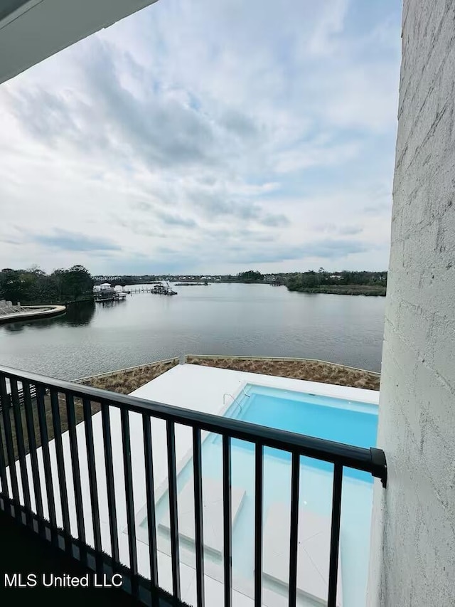 1302 Magnolia St Unit 202, Gulfport, MS 39507 - water view