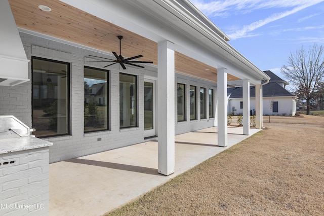 view of patio with ceiling fan