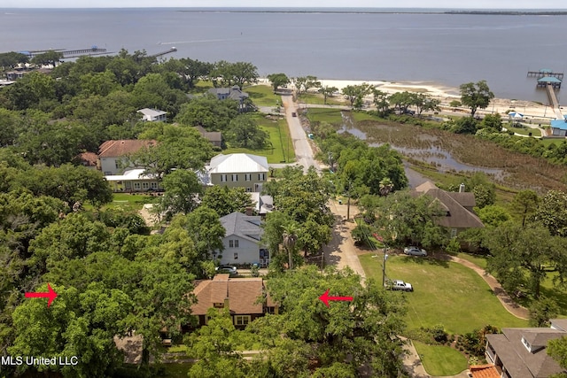 208 Washington Ave, Ocean Springs, MS 39564 - aerial view of residential area featuring a large body of water