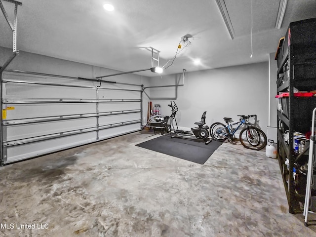 16814 W Landon Green Dr, Gulfport, MS 39503 - view of garage
