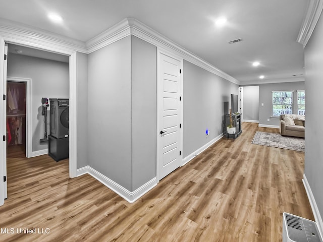 16814 W Landon Green Dr, Gulfport, MS 39503 - hall featuring ornamental molding, light wood-type flooring, and recessed lighting