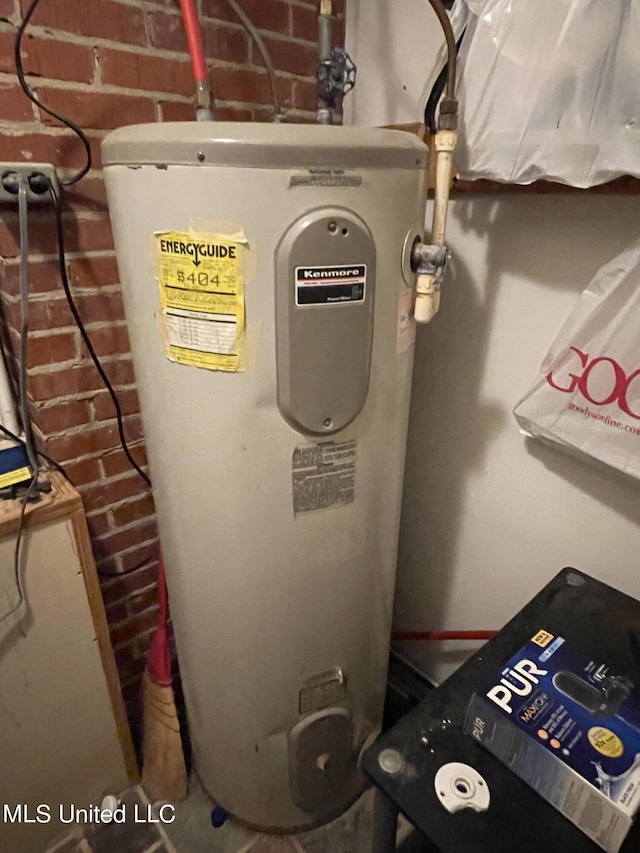 2136 Attala Rd Unit 5247, Kosciusko, MS 39090 - utilities with water heater