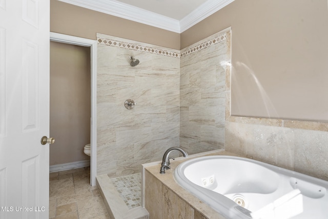 bathroom featuring crown molding, toilet, tiled shower, baseboards, and a tub with jets