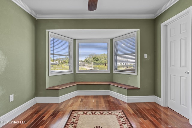420 N Caribe Pl, Gulfport, MS 39507 - unfurnished room featuring hardwood / wood-style floors, ornamental molding, and baseboards