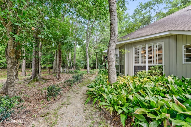 7635 Fairway Dr, Diamondhead, MS 39525 - view of yard