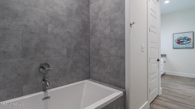 132 Markham Dr, Gulfport, MS 39507 - bathroom with wood finished floors, baseboards, and recessed lighting