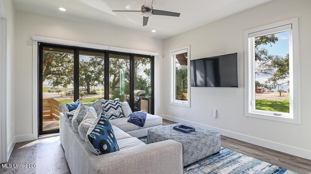 132 Markham Dr, Gulfport, MS 39507 - living area featuring healthy amount of natural light, baseboards, a ceiling fan, recessed lighting, and wood finished floors
